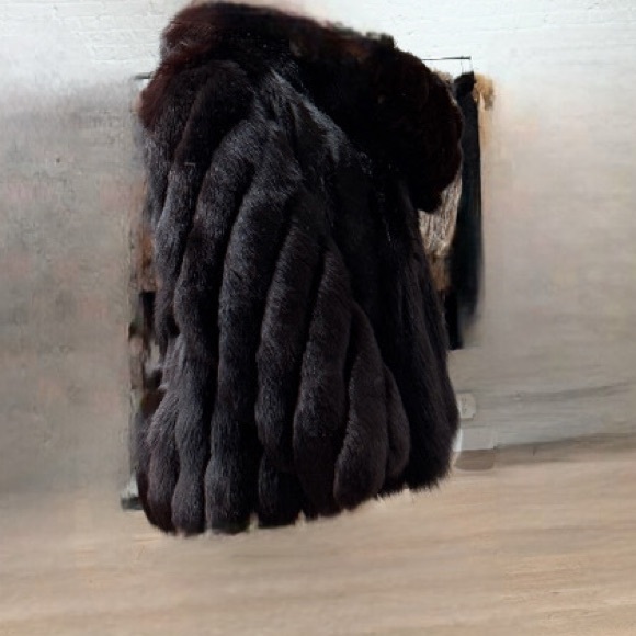 Gorgeous Brown Fox Fur Coat - Picture 13 of 14